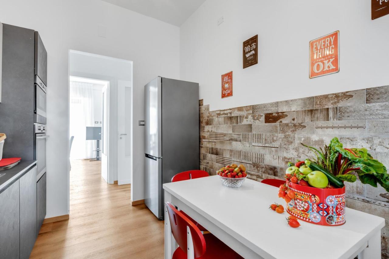 Residenza Dei Poeti - Roomy And Modern Flat Palermo Exterior foto